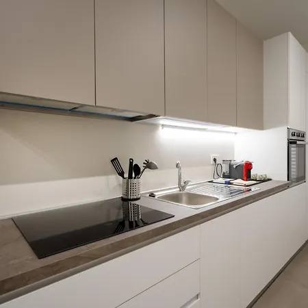 Borgo Felice 5 - Modern With Balcony + Free Parking باري