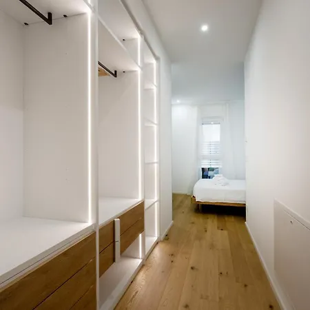 Borgo Felice 5 - Modern With Balcony + Free Parking شقة